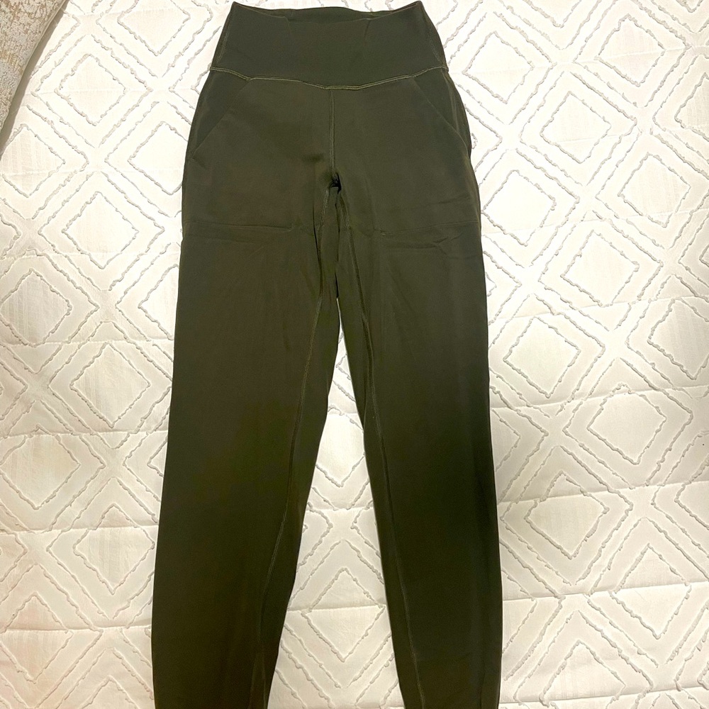 Lululemon Joggers/Leggings